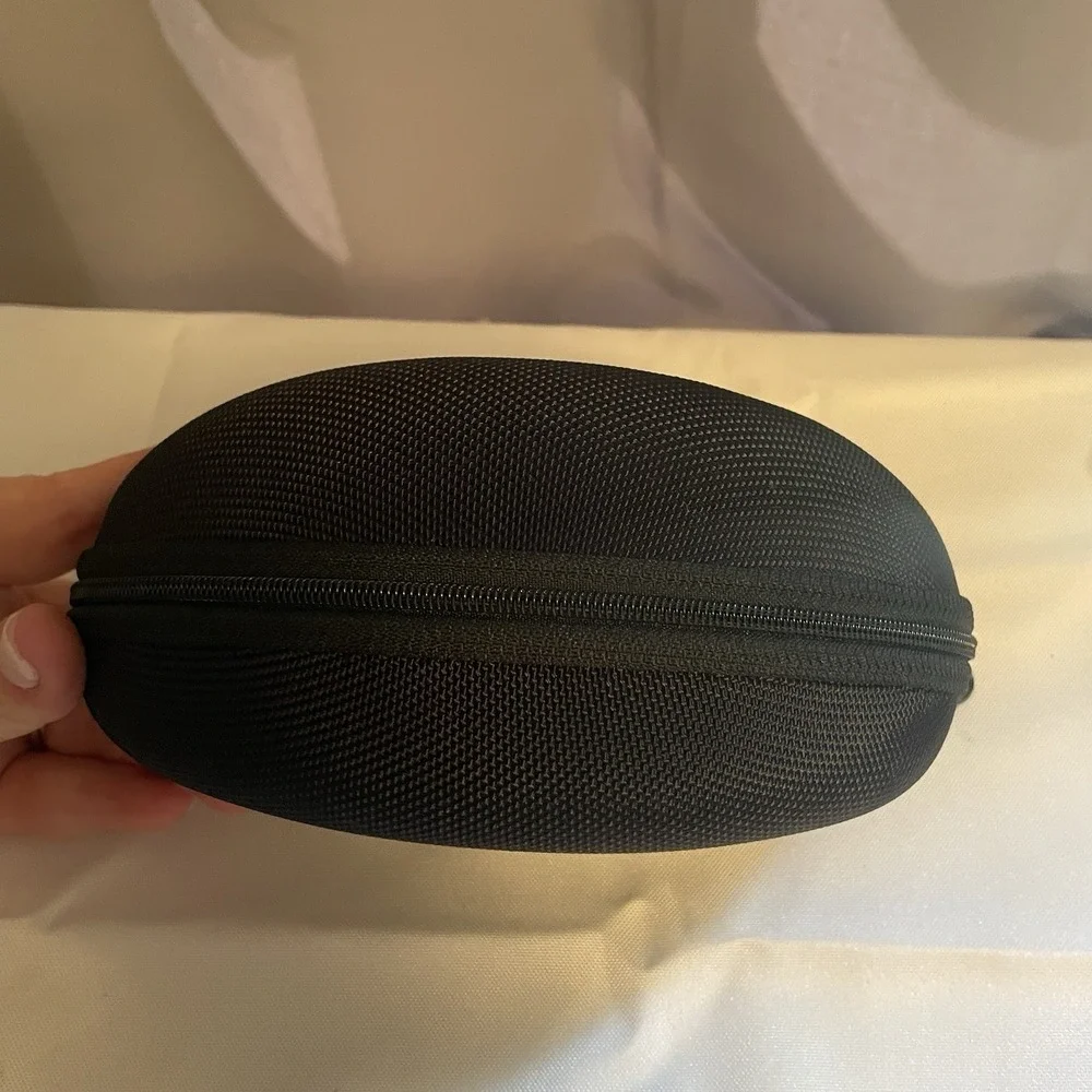 Oakley Sunglasses Eyeglass CaseBlack Zip Storage Hard Shell EUC